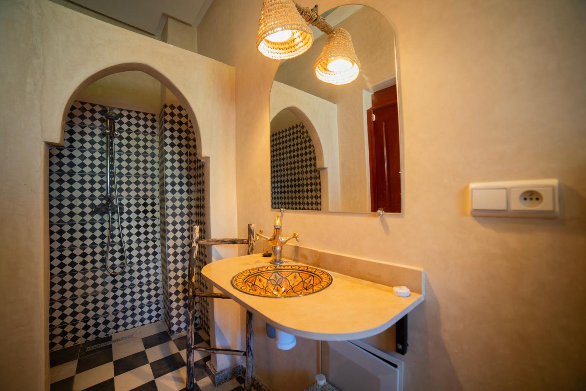 Deluxe Quadruple Room,1697243421:JPEG